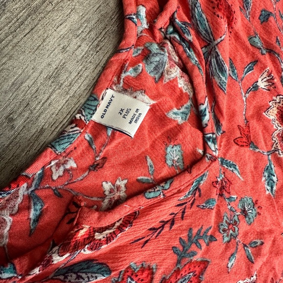 Old navy fall shirt - Picture 4 of 9